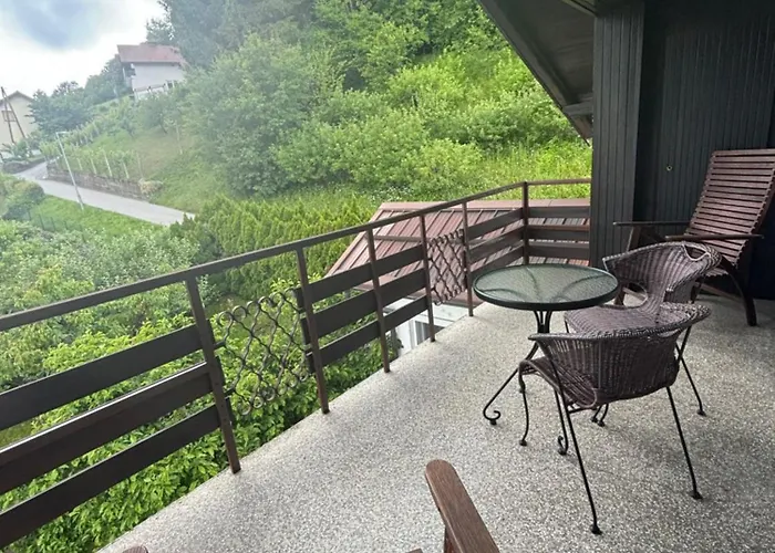 Weekend Апартаменты