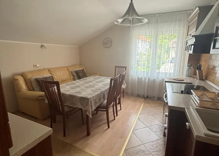 Weekend * Рогашка Слатина