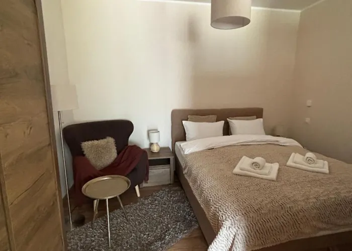 Weekend Рогашка Слатина