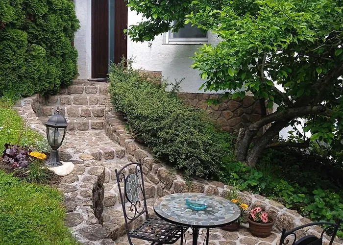 Weekend アパート ロガシュカ・スラティナ